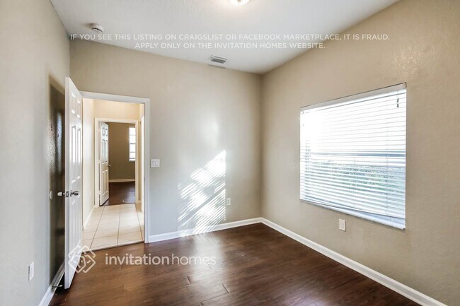 Building Photo - 2188 N 72nd Terrace