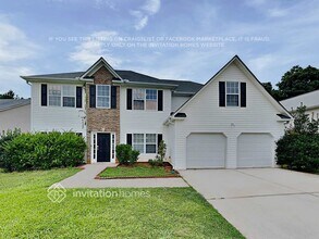 Building Photo - 6541 Squire Pl