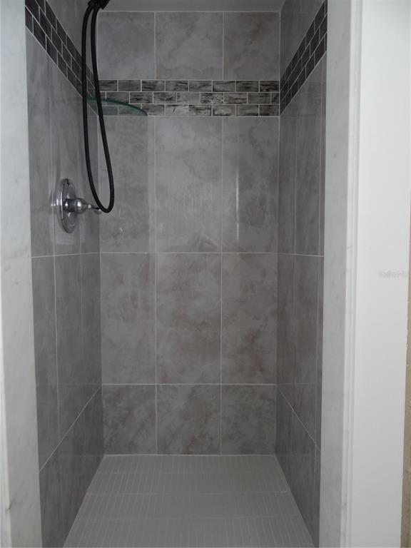 Building Photo - 13360 Boca Ciega Ave