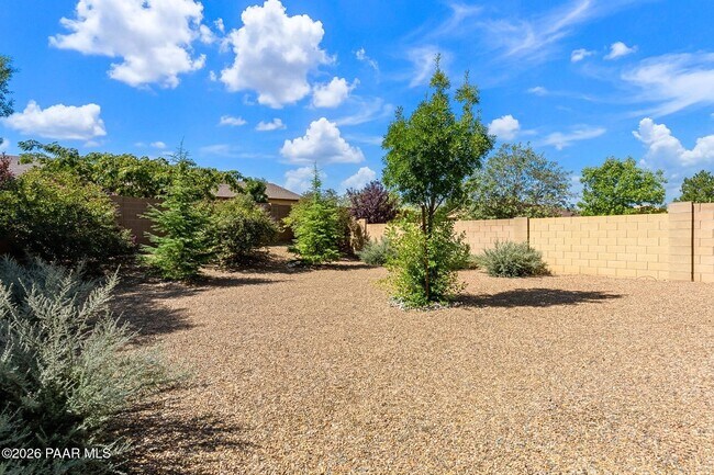 Building Photo - 6813 E Falon Ct