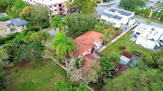 Building Photo - 12287 NE 7th Ave