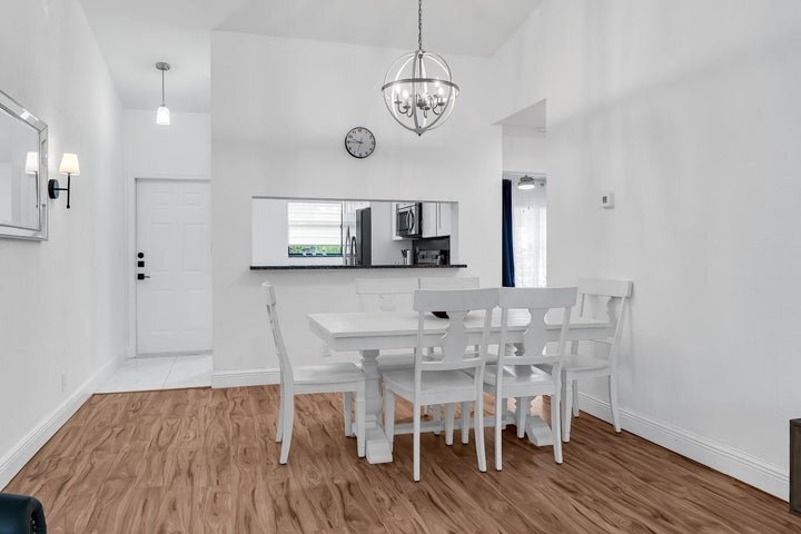 Building Photo - 3139 Millwood Terrace