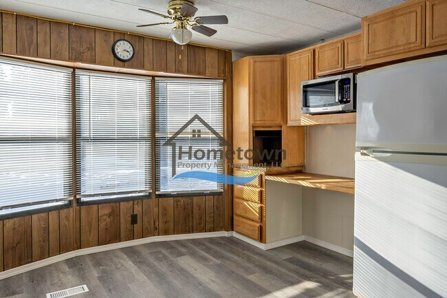 Building Photo - 563 Terry Trl