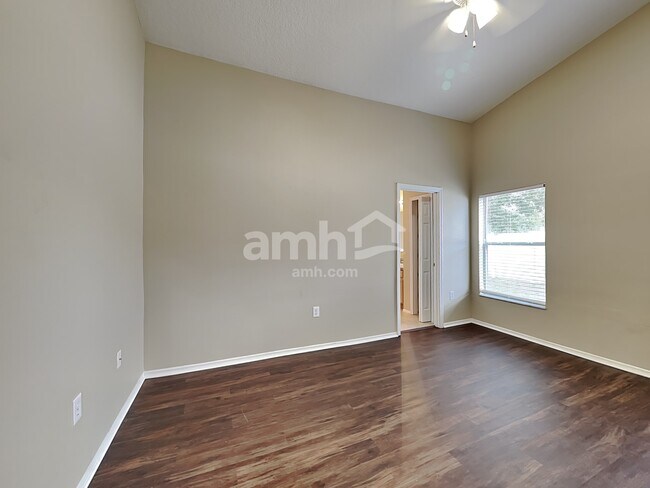 Building Photo - 2325 Ole Hickory Dr