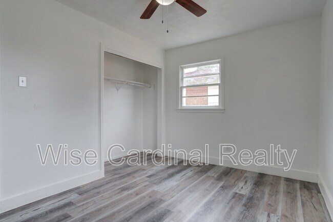 Building Photo - 1612 68th St