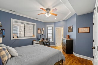 Building Photo - 5219 Winthrop-2N