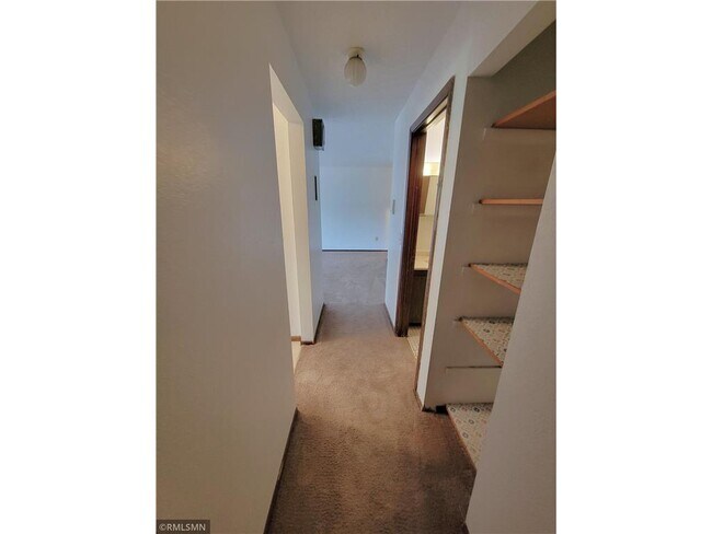 Building Photo - 417 S Wasson Ln
