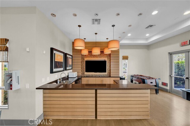 Building Photo - 5450 Strand