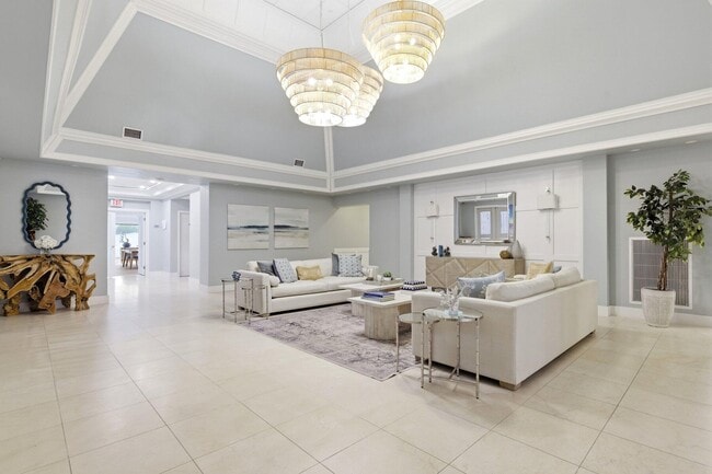 Building Photo - 4605 S Ocean Blvd