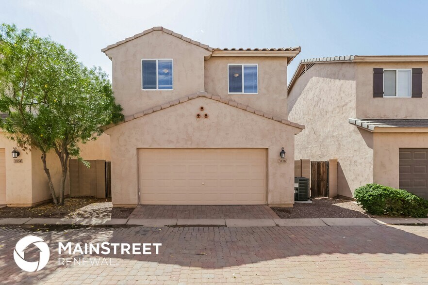 Building Photo - 5158 W Illini St