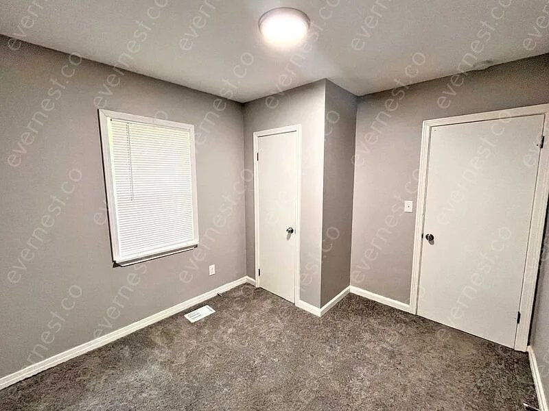 Building Photo - 1042 Winn St