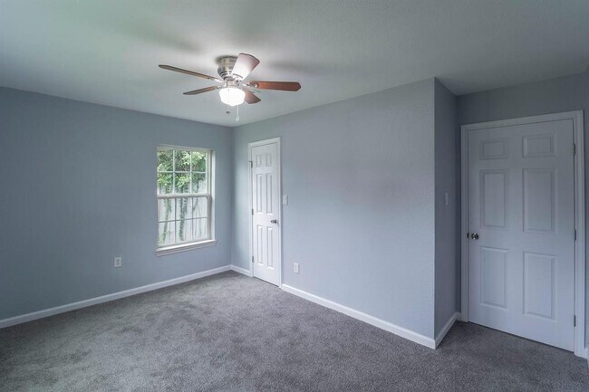 Building Photo - 4118 Groton Dr