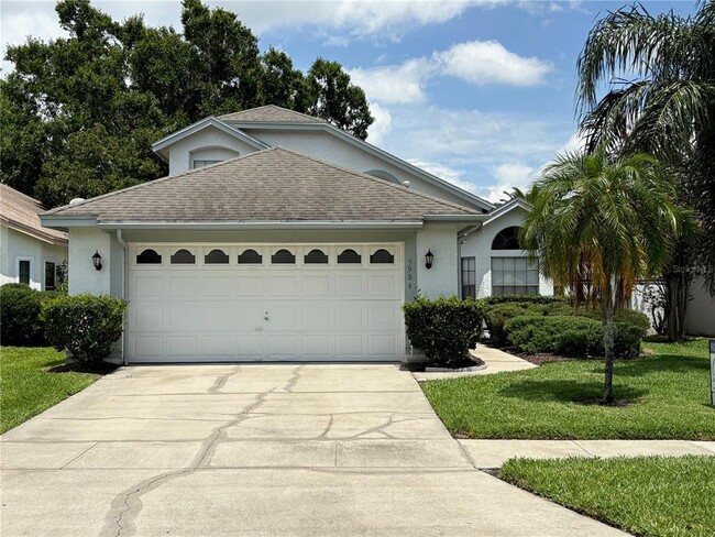 Building Photo - 5964 Parkview Point Dr
