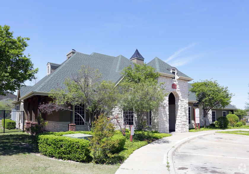 LBJ Garden Villas 1725 Oates Dr Mesquite TX 75150 Apartment Finder