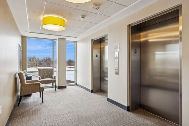 Building Photo - $1,950 | 1 Bedroom, 2 Bathroom Condo | Pet Friendly* | Available for Immediate move-in!