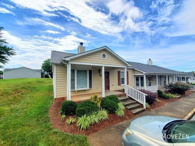 Building Photo - 814 Guilford College Rd