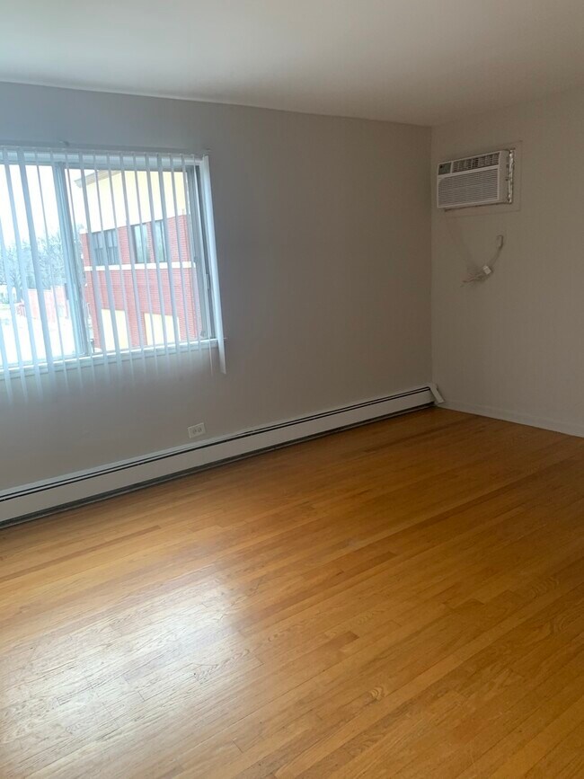 Building Photo - 11245 S Harlem Ave