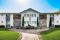 Building Photo - 4722 Reiger Ave