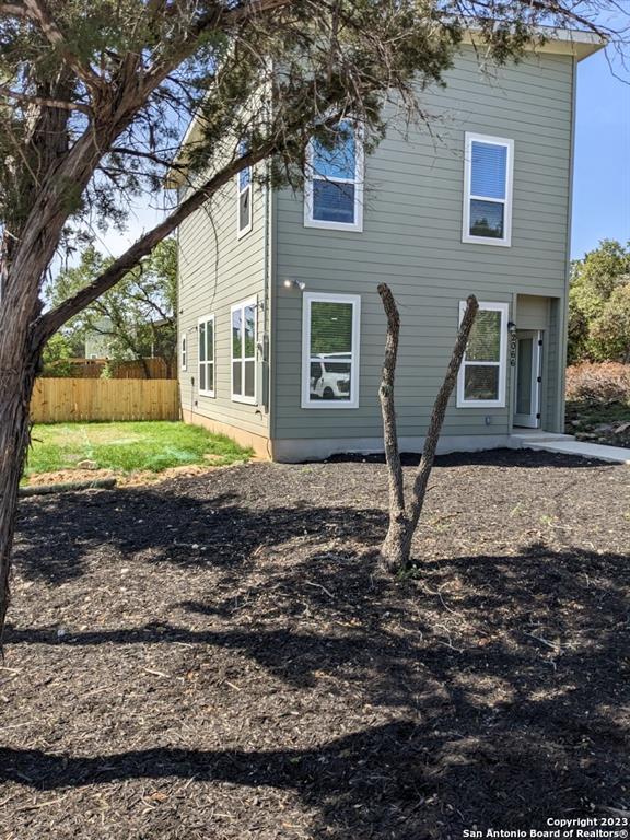 Building Photo - 2066 Dry Creek