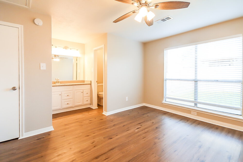 Building Photo - 8514 Southmeadow Dr