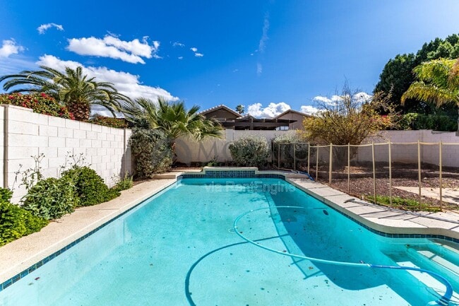 Building Photo - 3761 S Waterfront Dr