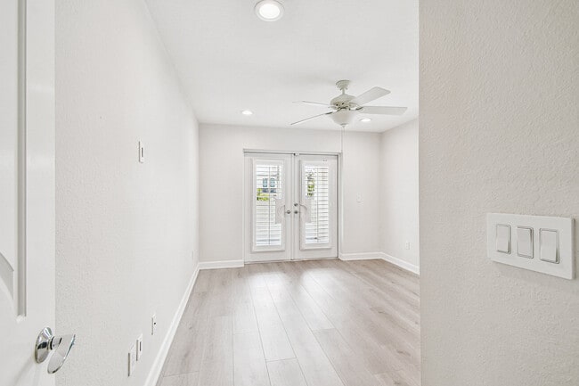 Building Photo - 24 Adalia Ave