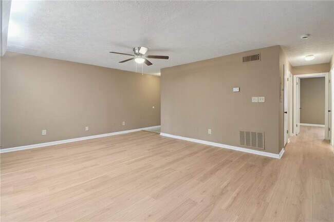 Building Photo - 2398 Lawrenceville Hwy