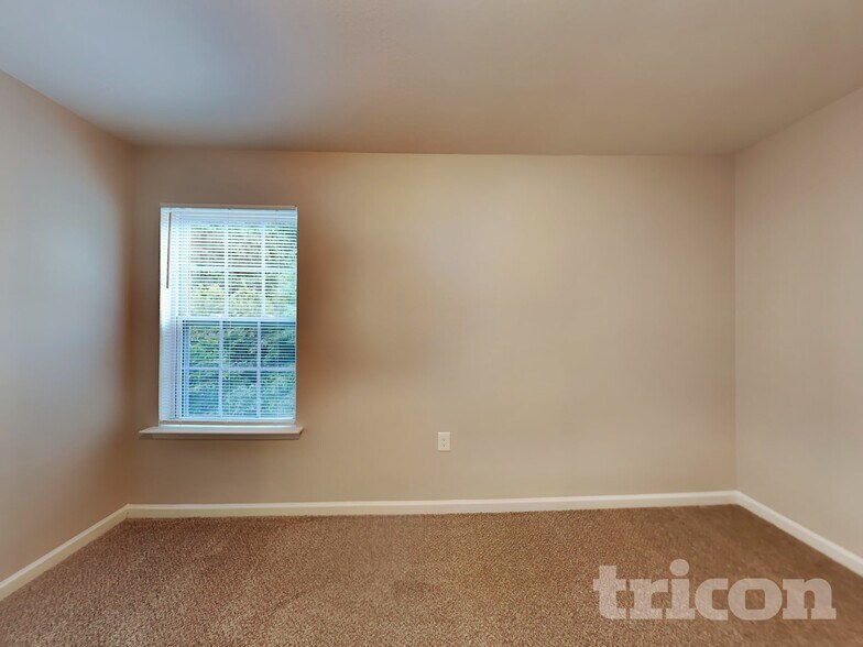 Building Photo - 3708 Alexander Forest Dr