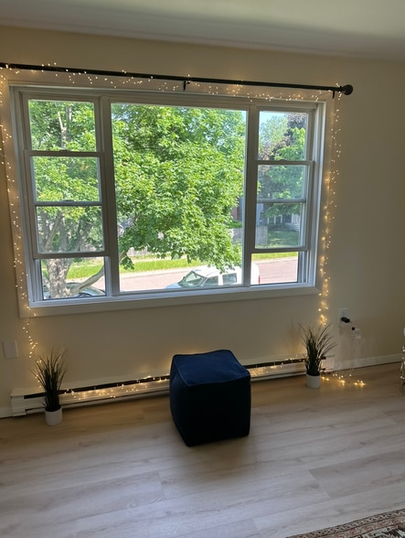 Living room - 91 Faith St