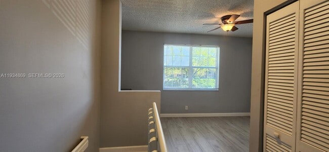 Building Photo - 211 Mallory Ct