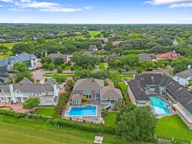 Building Photo - 91 Heathrow Ln
