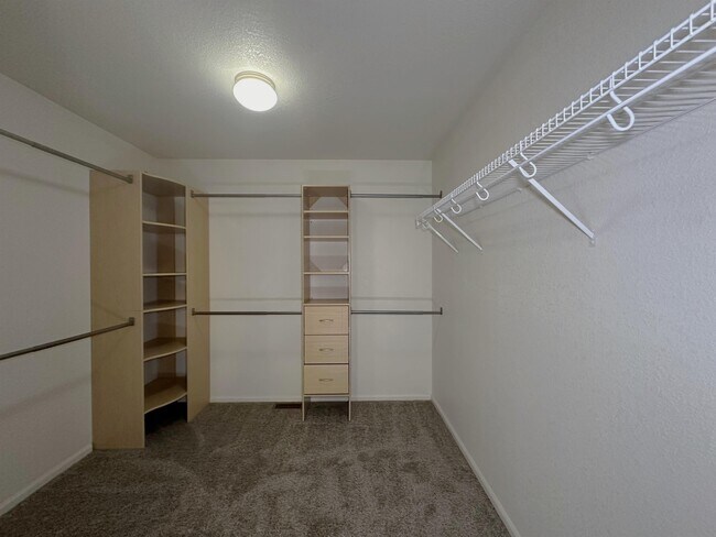 Building Photo - 16740 Firebrick Dr