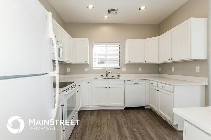 Building Photo - 22209 N 29th Dr