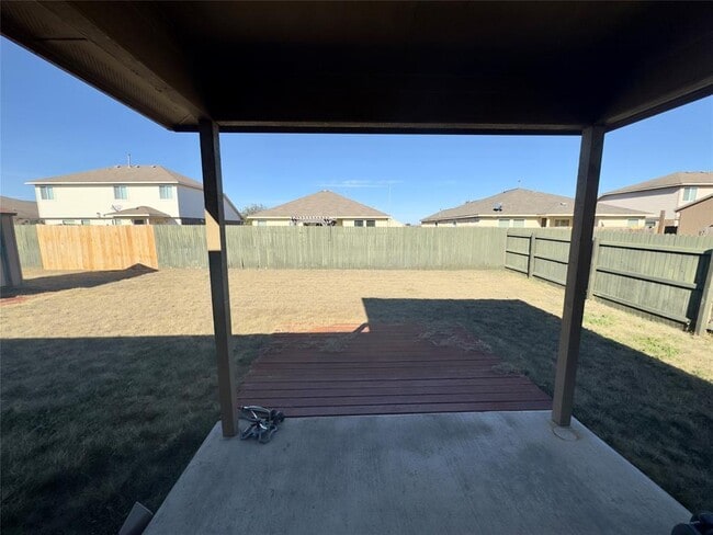 Building Photo - 315 Wildcat Dr