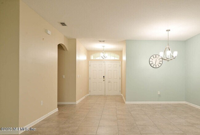 Building Photo - 15736 Spotted Saddle Cir