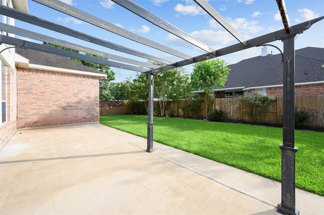 Building Photo - 10907 Lombardia Ct