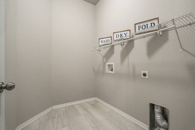 Building Photo - Upgraded Ranch Home in Lake of the Rockies...
