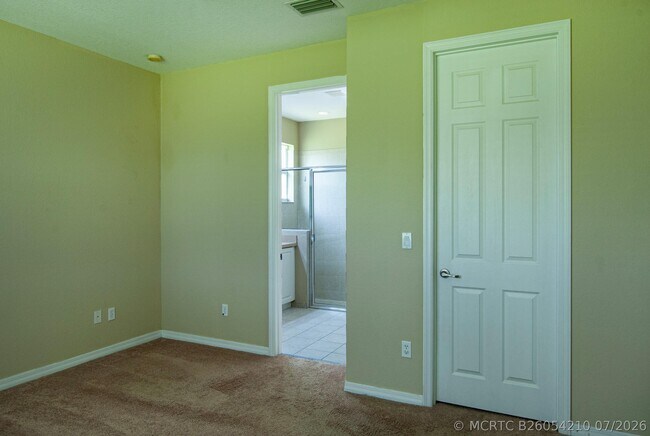 Building Photo - 9851 E Verona Cir