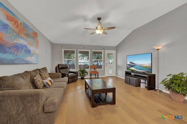 Building Photo - 481 Bayou Bend Dr