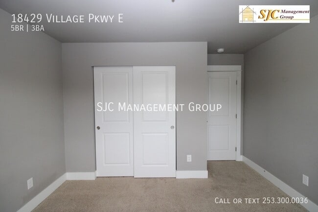 Building Photo - 18429 Village Pkwy E