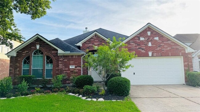 Primary Photo - 20023 Castlegreen Dr