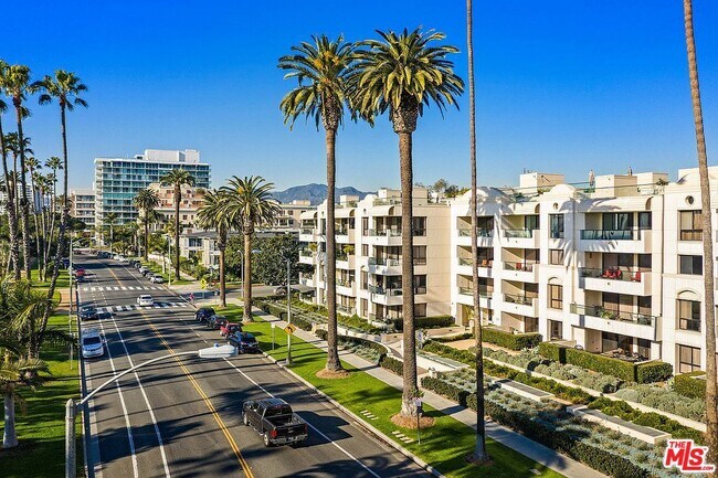 Primary Photo - 701 Ocean Ave