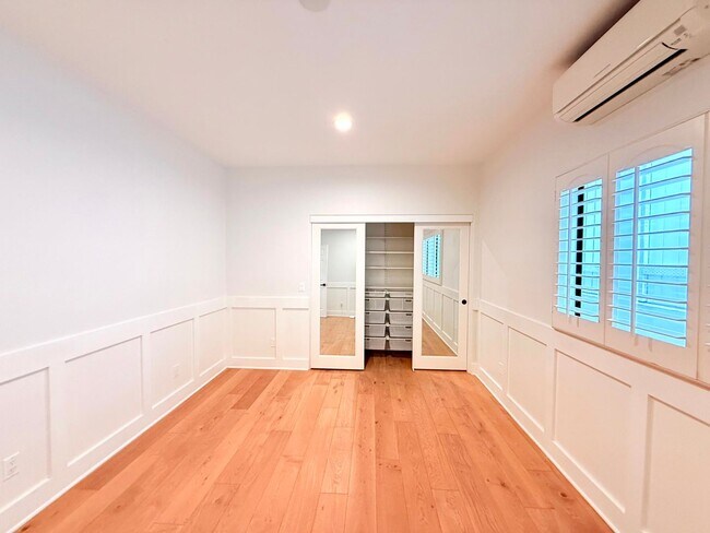 Building Photo - Fantastic 2-Story Home 3 bed 2.5 bath with backyard in Prime Golden Hills-Redondo Beach