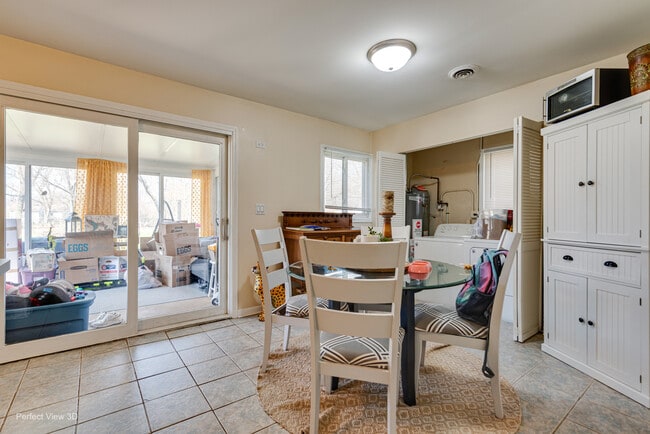 Building Photo - 11248 193rd St