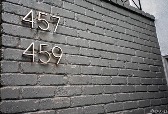 Building Photo - 459 Jersey St