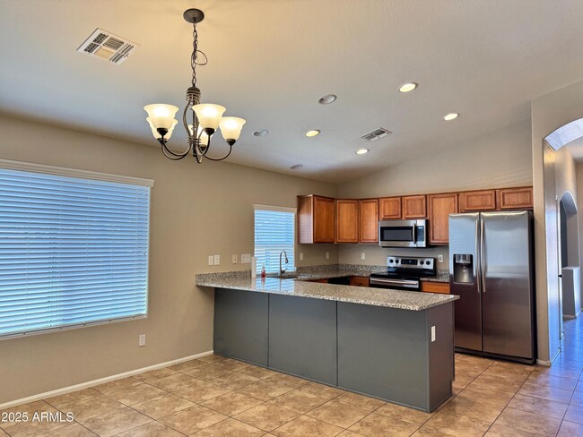 Building Photo - 44879 W Desert Garden Rd
