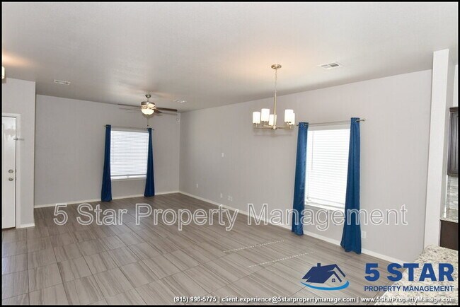 Building Photo - 4825 Mark Avizo