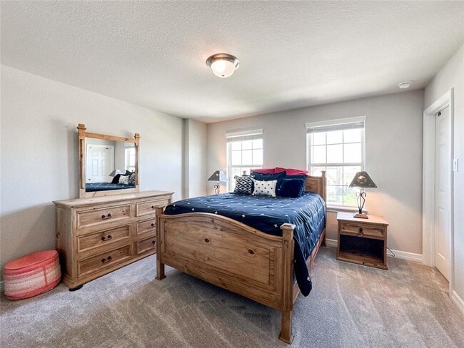 Building Photo - 2206 Islawild Wy