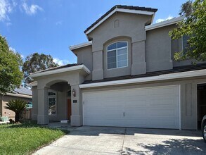 Building Photo - REDUCED! Beautiful Southside Home for Rent, 4 Bedroom 3 Bath