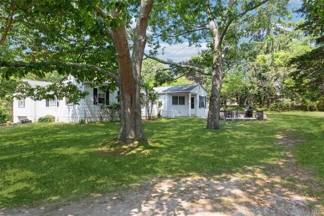 Building Photo - 21 Oceanview Rd